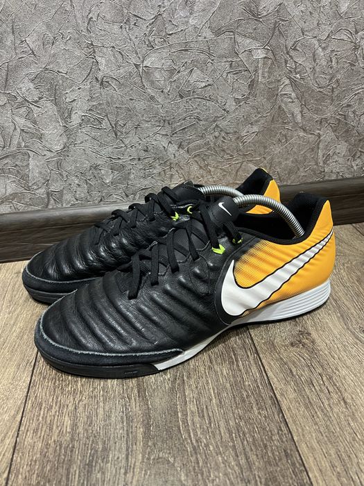 Футзалки Nike TiempoX Ligera IV IC