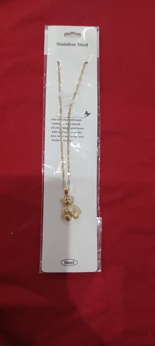 Colares e pulseira Carmen steffens