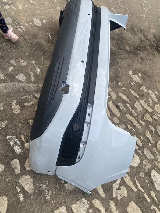 Бампер задний Audi q4 etron