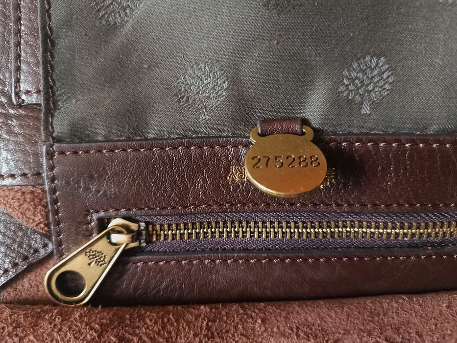Сумка кожаная бренда MULBERRY .