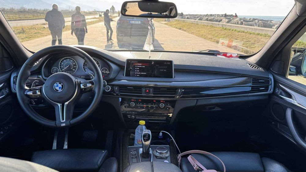 BMW X5 2017 року 3.0 Бензин