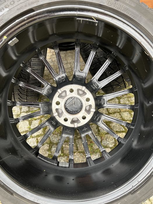 Kola 225/40 R19
