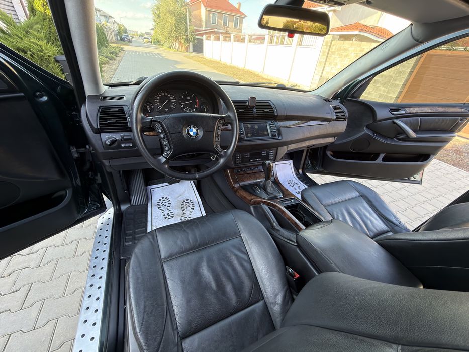 Продам BMW X5 3.0D автомат