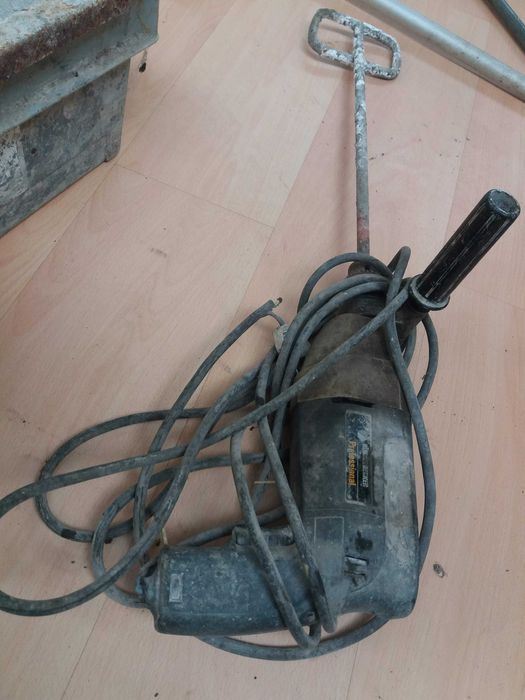 Berbequim com ventoinha para amassar Cola o misturar quaisquer outros