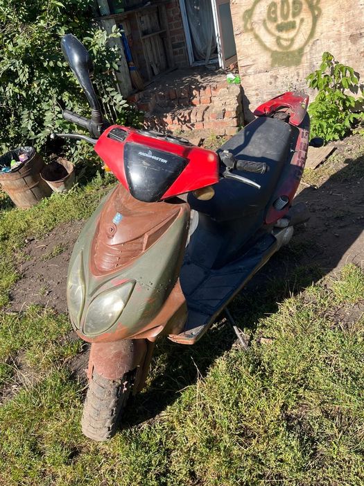 Продам скутер Viper 50