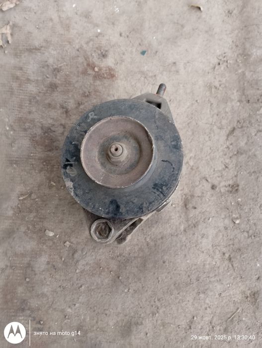 Продаю гініратор ваз 2106