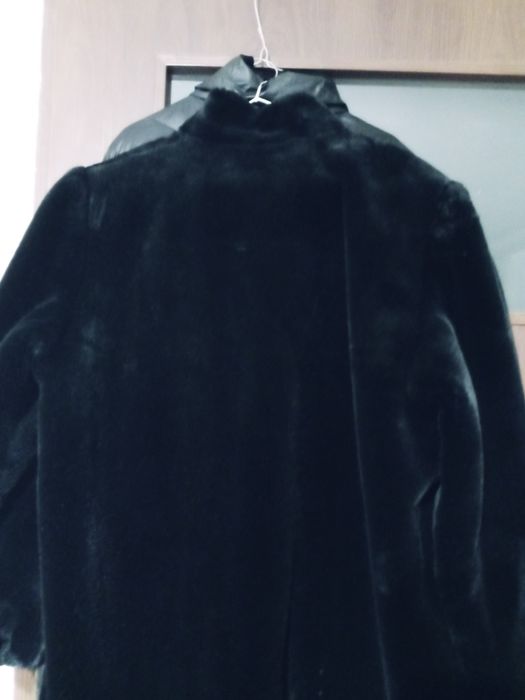 Futro czarne damskie sztuczne XL proste