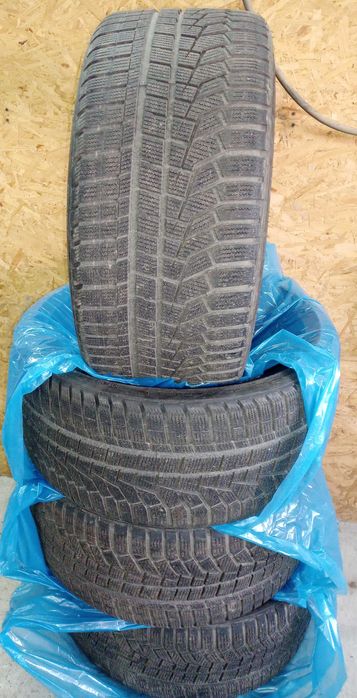 Opony zimowe Hankook 285/30 R22 101W