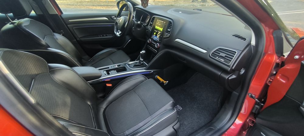 Renault Megane Bose edition  EDC