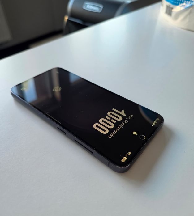 Samsung Galaxy S23 5G 128 GB / 8 GB RAM – Stan bardzo dobry!