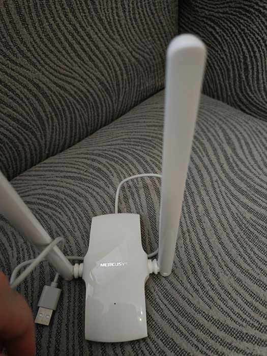 WiFi адаптер Mercusys MW300UH