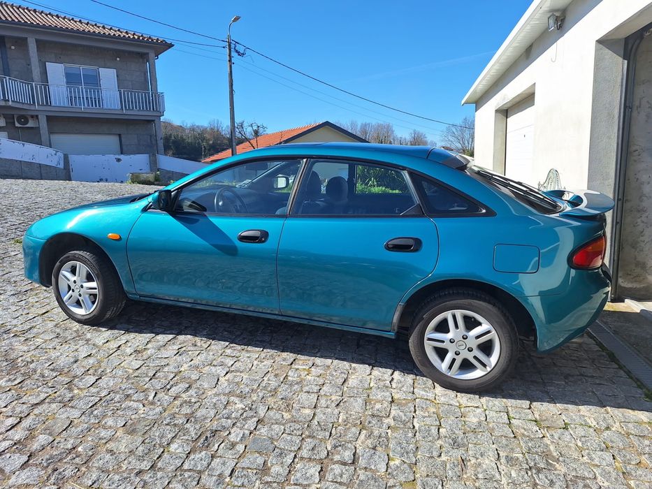 Mazda 323 1.5 16v