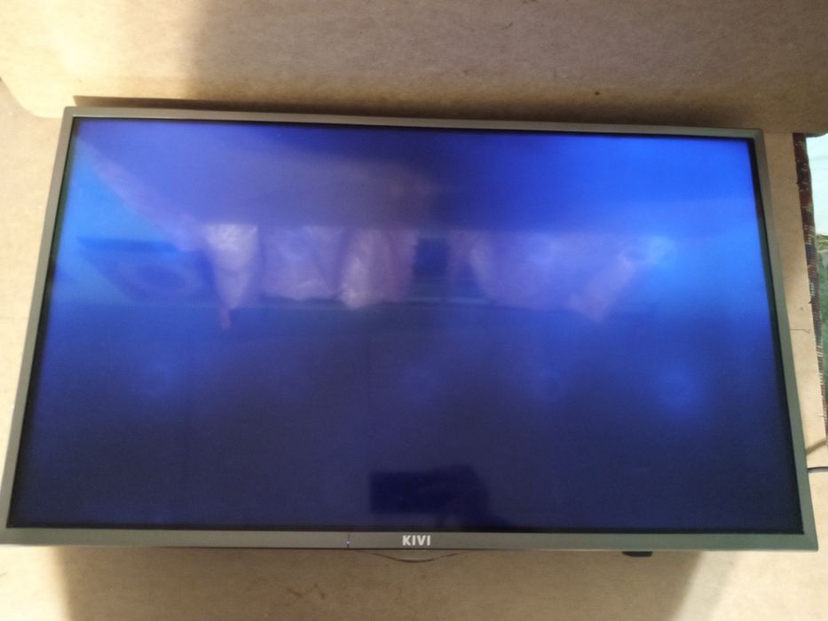 На запчастини продам Телевізор KIVI 32HK20GLED з діагоналлю екрана 32