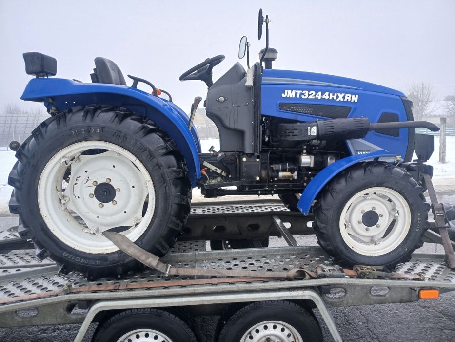 Трактор Джинма 244 .