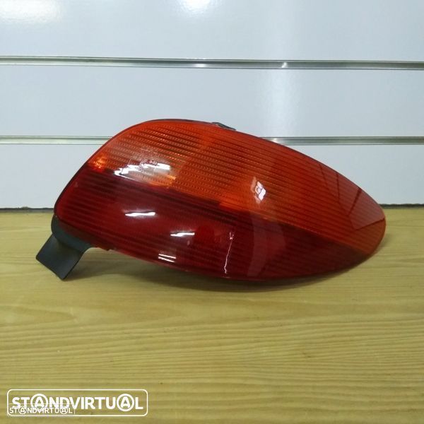 Farolim Peugeot 206 modelo: 1998 até 2003 novo