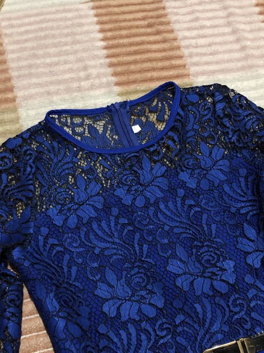 Плаття з ремінцем