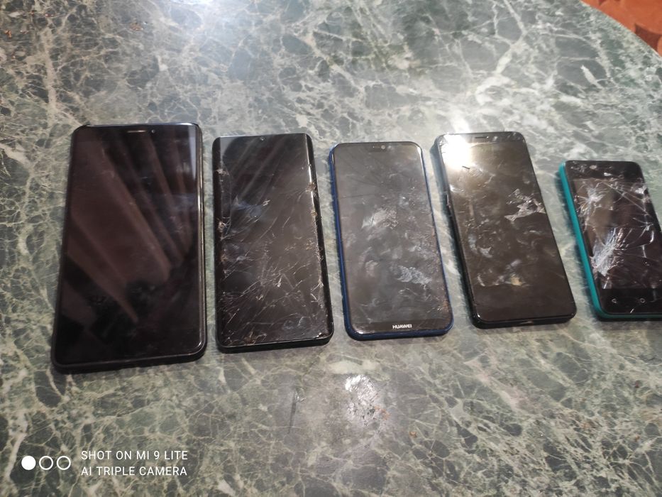 Телефоны на запчасти