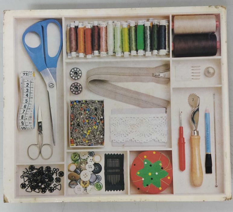 O Grande livro da Costura. Primeira Edição