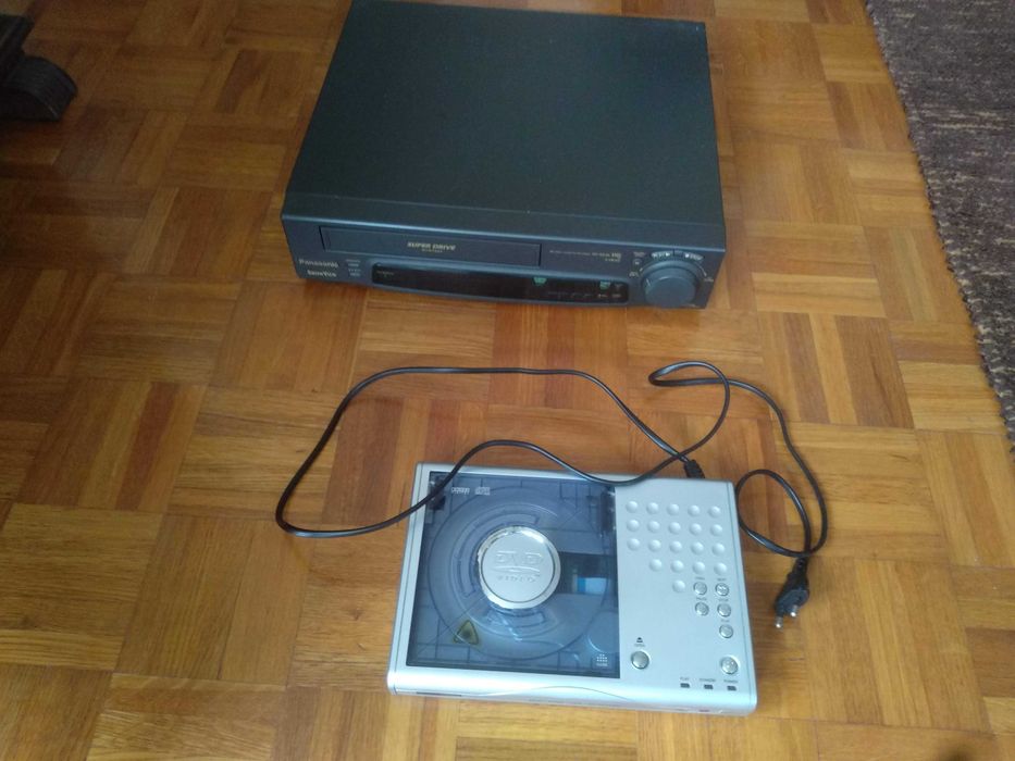 Leitor de DVDs - marca branca (baixa de preço!!)