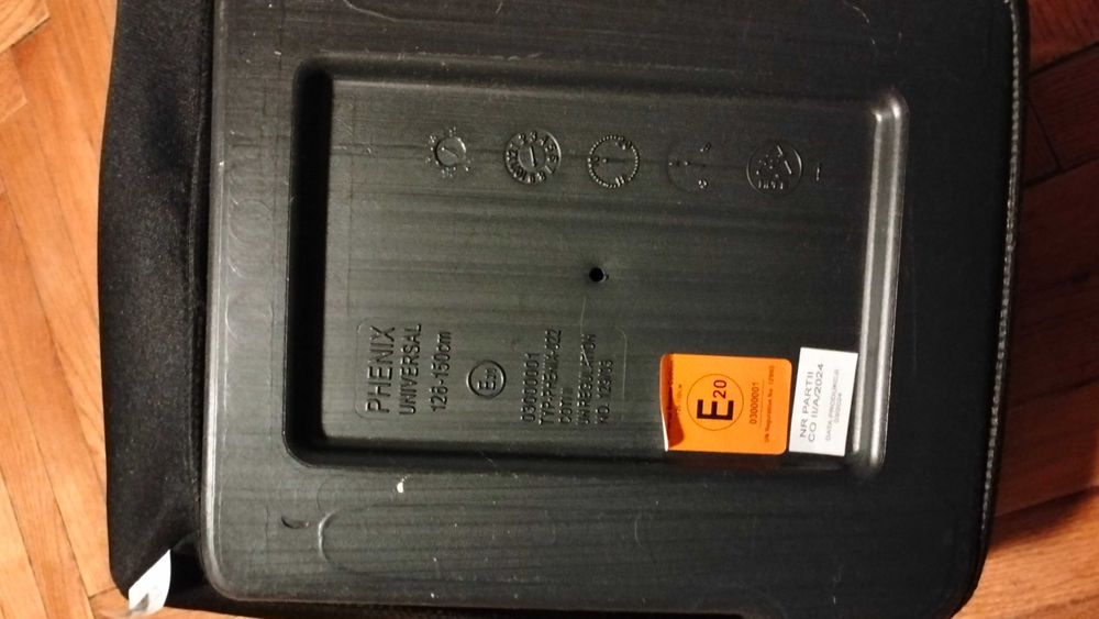 Siedzisko dla dziecka do samochodu