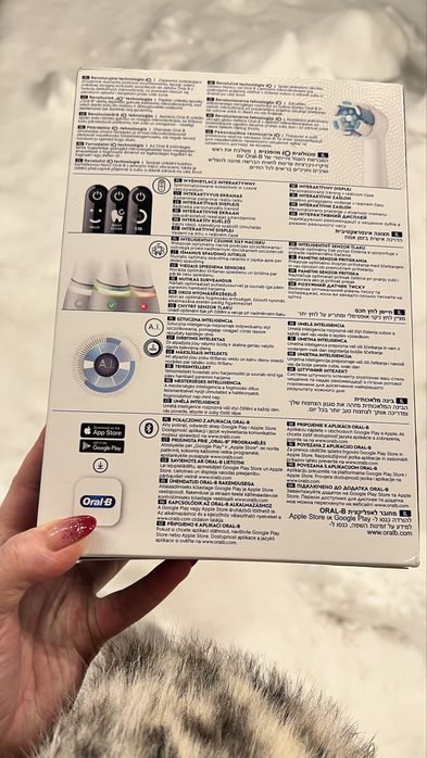 Електрощітка Oral-B iO 6