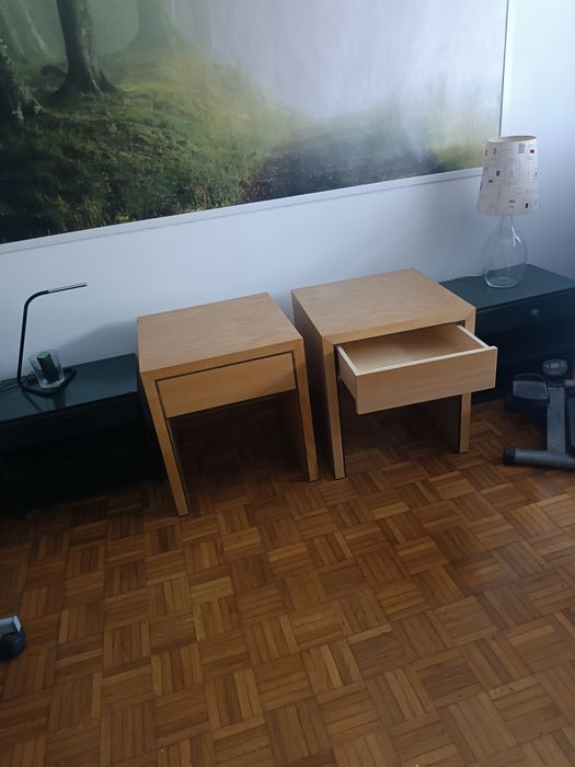 Mesa cabeceira 2 UN.