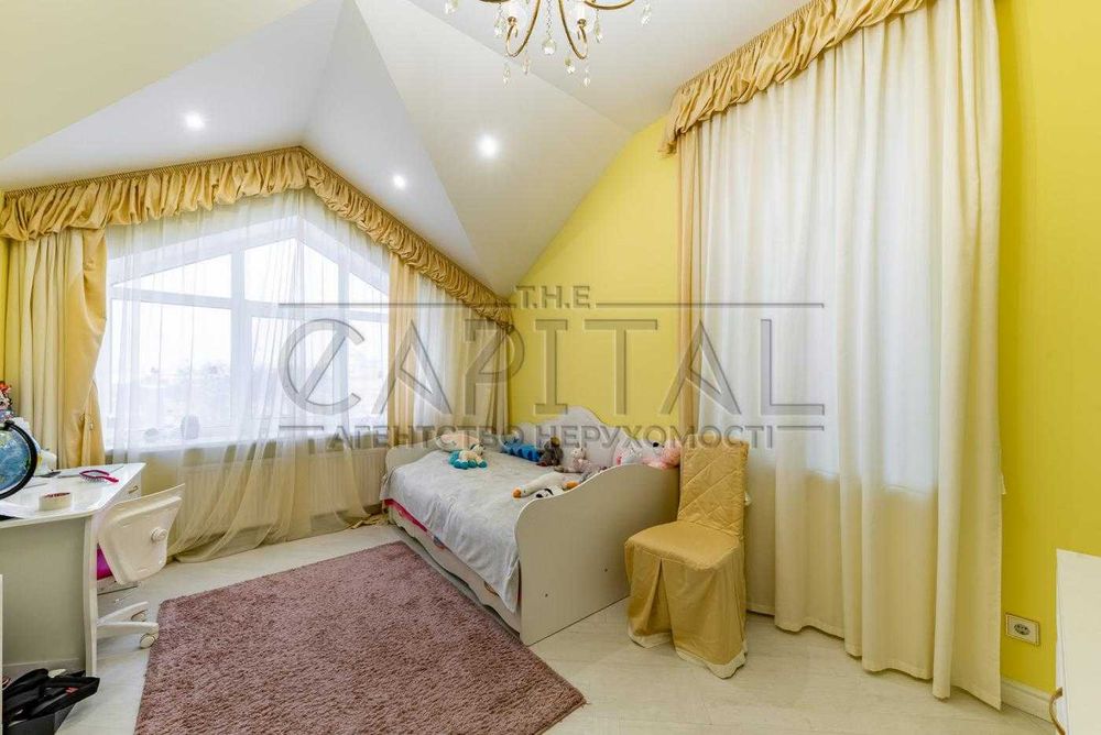 Продаж 3-поверхового будинку, 332м2, Солом'янський р-н, Батиєва Гора