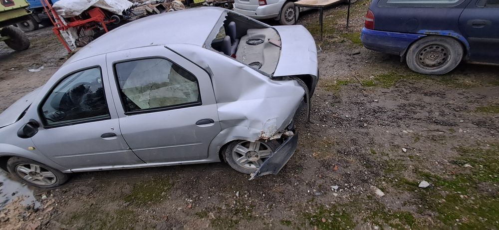 Продаж Дачія Логан