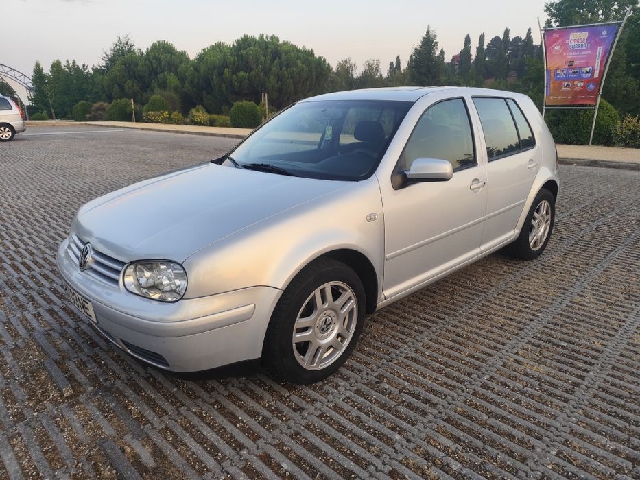 VW Golf 1.9TDi 110cv Confotline Nacional