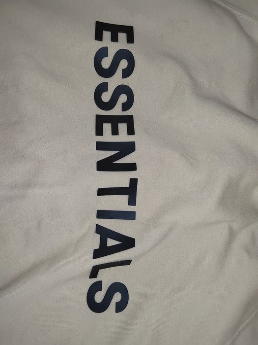 Essentials худи.