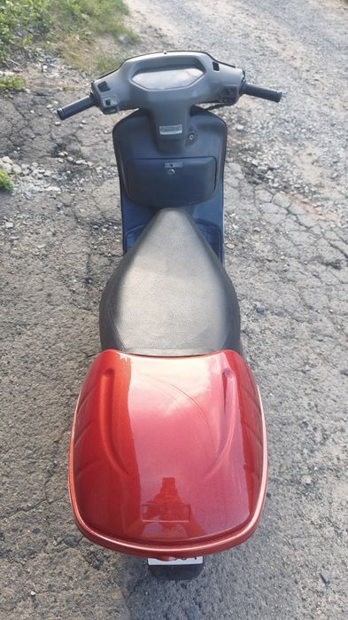 Honda Lead ,,1988,,(90куб.) возможна доставка (на документах)