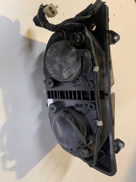óptica /farol honda cbf1000