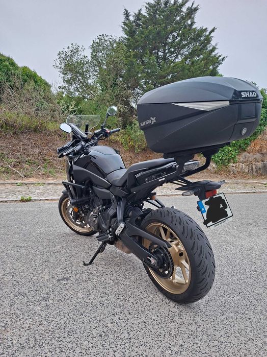 Yamaha tracer 7 midnight black