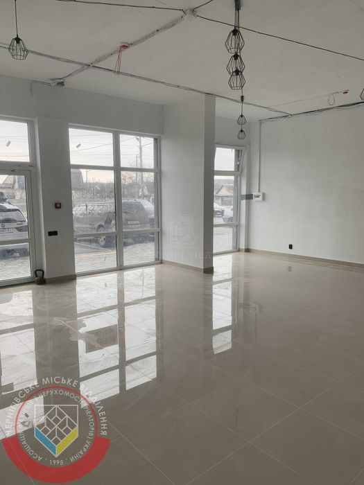 RLT S01 Оренда фасадного приміщення, вул. Красносільського, Масани