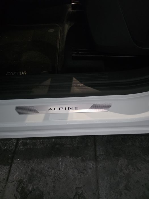 Renault Captur Esprit Alpine E-TECH full Ano 2025 hybrid