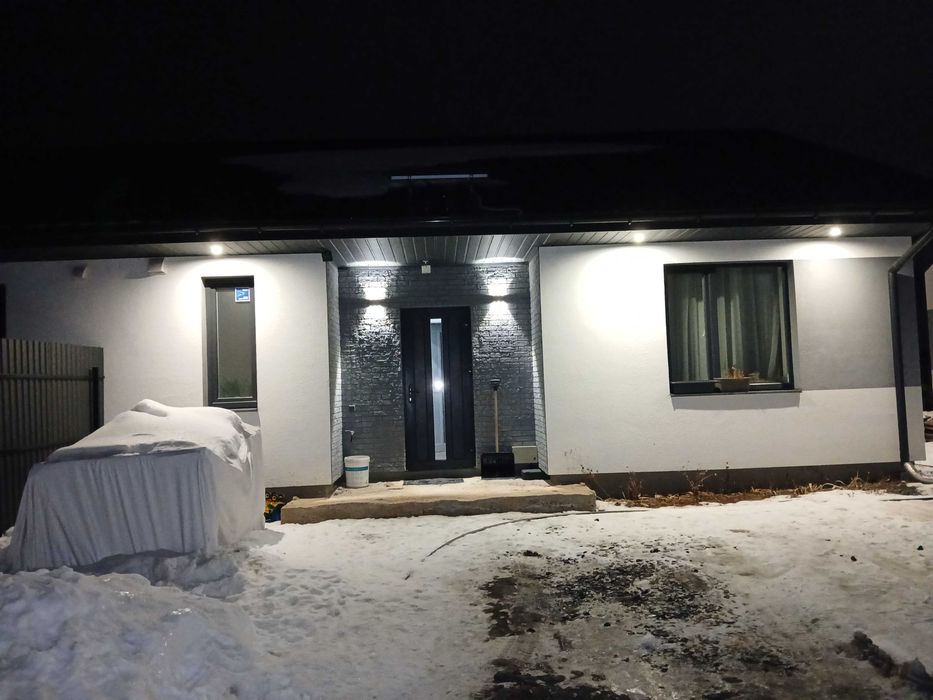 Продаж нового, автономного та енергоефективного будинку від власника