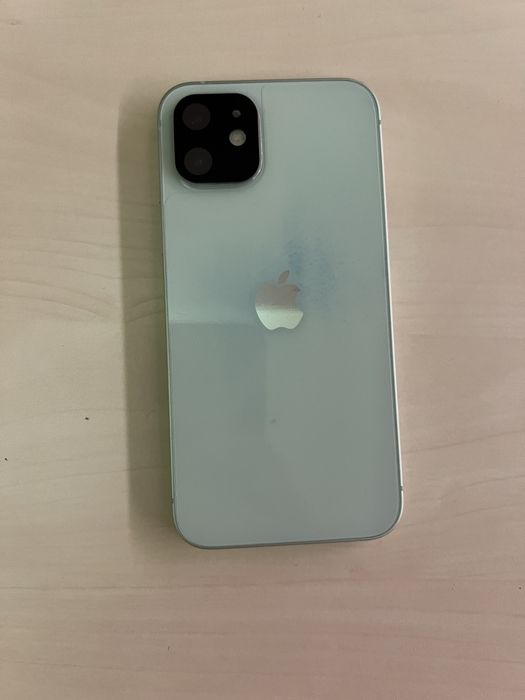 Iphone 12 64 gb памʼяті