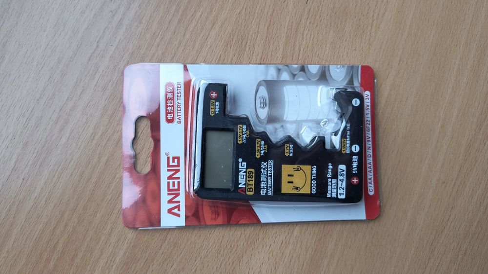 Tester miernik do baterii akumulatorów