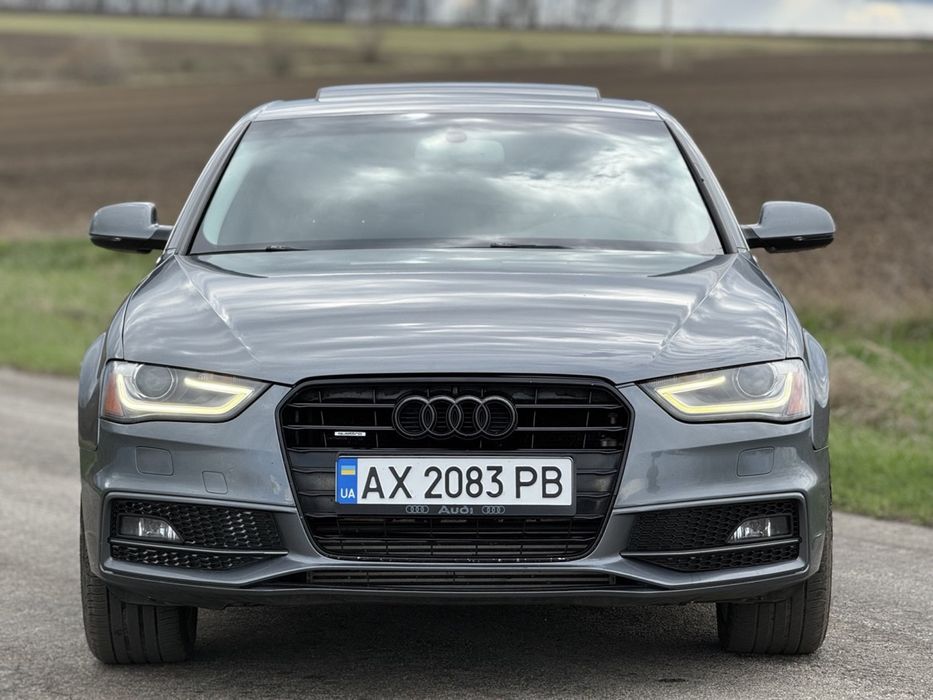 Продаю Audi A4 B8 2014 в S-line  Quattro