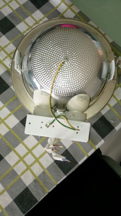 Focus luz64740695700227122