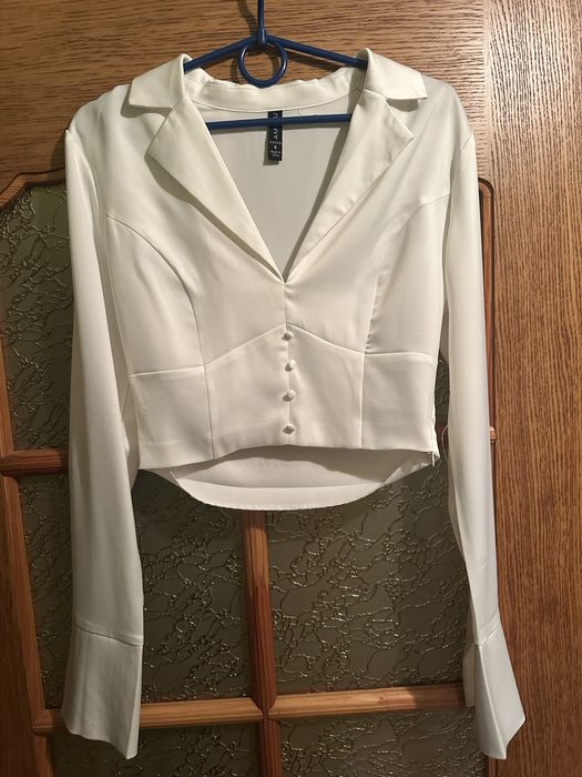 блуза атласна біла