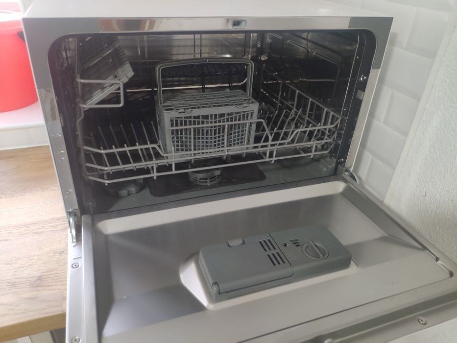 Máquina de lavar loiça para bancada