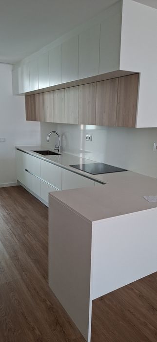Arrendamento apartamento T3 com piscina privativa