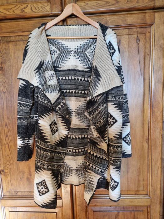 Casaco de malha comprido