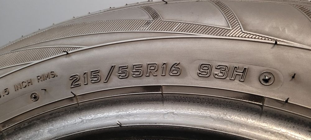 Шини 215/55 R16 FALKEN Eurowinter резина Зима колеса гума з Німеччини