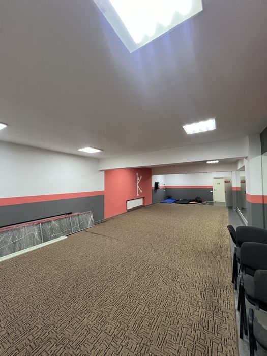 Оренда спортивного залу в центрі, вул. Дашковича