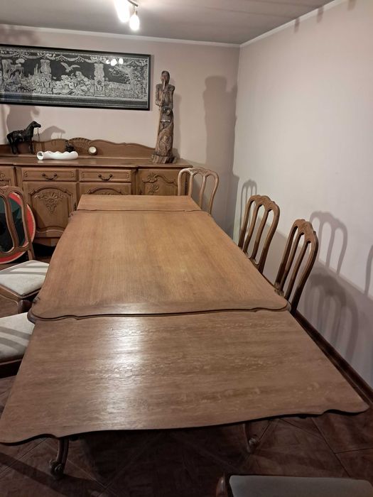 Stół i 6 krzeseł z litego drewna