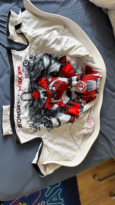 Jiu Jitsu Kimono (Seven Kimonos)