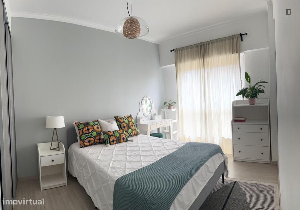 Quarto - localizado em Sintra Lisbon