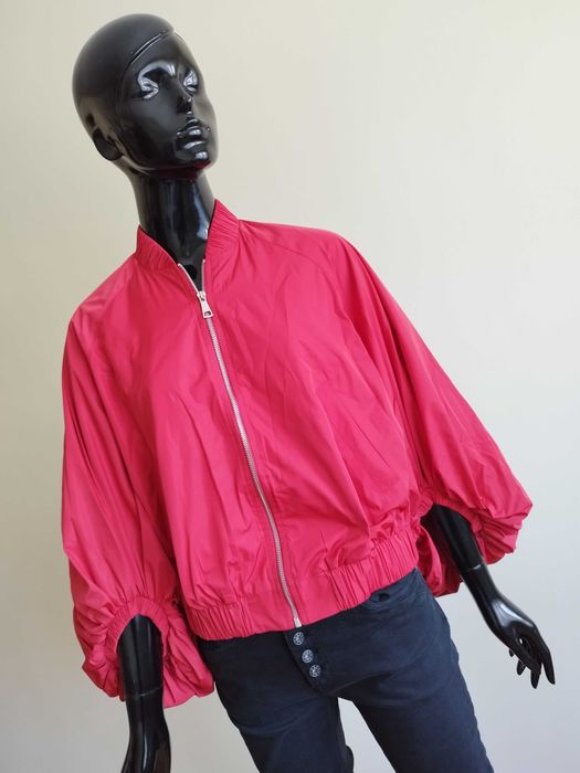 %_SAMANGE_kurtka/kurteczka/bomberka_rękawy bufiaste_S/XL - czerwona